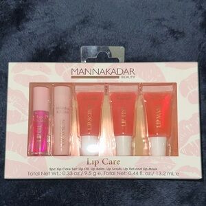 Manna Kadar Lip Care Kit – Pink and Coral 5-Piece Set